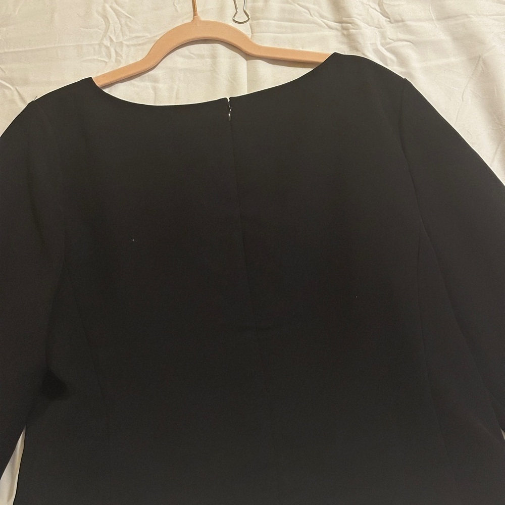 Chic Ann Taylor Black V-Neck 3/4 Sleeve Blouse - Classic Work Top - Picture 8 of 13